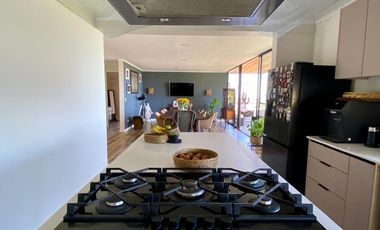 VIVE EL CERRO: REFUGIO INDUSTRIAL CON RENTA DE $1.000.000 | UF 20.000