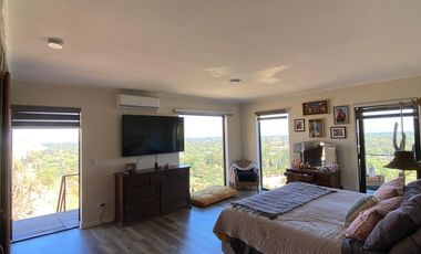VIVE EL CERRO: REFUGIO INDUSTRIAL CON RENTA DE $1.000.000 | UF 20.000