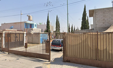 CASA EN LA VIVIENDA LETRA B, EX HACIENDA SANTA, NEXTLALPAN, ESTADO DE MEXICO. ¡NO SE ACEPTAN CREDITOS!