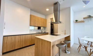 En Renta Suite 61 m² Amoblada Edificio Iqon, Frente Al Parque La Carolina