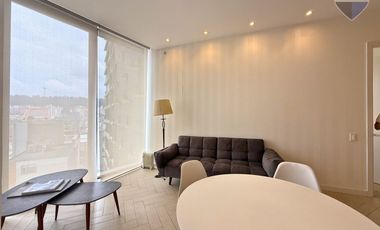 En Renta Suite 61 m² Amoblada Edificio Iqon, Frente Al Parque La Carolina