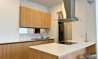 En Renta Suite 61 m² Amoblada Edificio Iqon, Frente Al Parque La Carolina