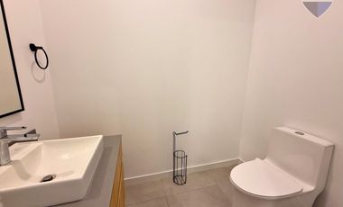 En Renta Suite 61 m² Amoblada Edificio Iqon, Frente Al Parque La Carolina