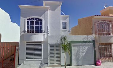 CASA EN VENTA EN VILLAS DE PLATEROS, FRESNILLO, ZACATECAS.