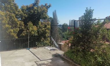 Linda casa familiar 3D con patio en Cerro Barón, Valparaíso