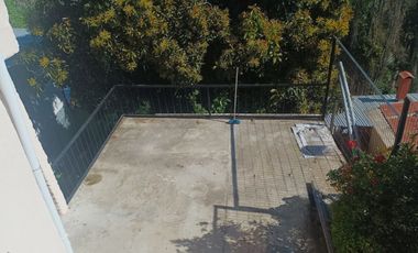 Linda casa familiar 3D con patio en Cerro Barón, Valparaíso