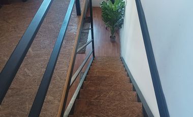 Loft Luminoso en Cerro Santo Domingo: Duplex con 2D y hermosa vista