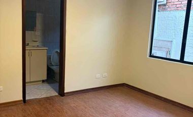 CASA EN VENTA-PUERTAS DEL SOL
