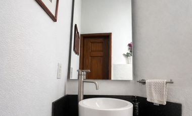 CASA EN CONDOMINIO ARQ. KRAMER IDEAL PARA QUIENES BUSCAN AMPLITUD, DISEÑO Y ESTILO DE VIDA COMODO.