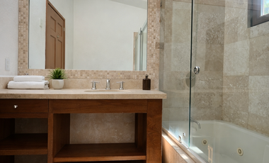 CASA EN CONDOMINIO ARQ. KRAMER IDEAL PARA QUIENES BUSCAN AMPLITUD, DISEÑO Y ESTILO DE VIDA COMODO.