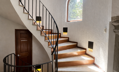 CASA EN CONDOMINIO ARQ. KRAMER IDEAL PARA QUIENES BUSCAN AMPLITUD, DISEÑO Y ESTILO DE VIDA COMODO.