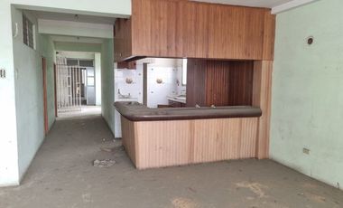 Edificio comercial de venta en portoviejo