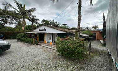 SE ARRIENDA LOCAL COMERCIAL EN RIONEGRO