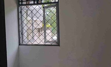 Disewa Rumah Taman Palem Lestari , Jakarta Barat