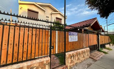 Venta De Casa En Av. Las Naciones, Maipú