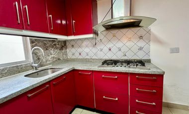 Venta De Casa En Av. Las Naciones, Maipú
