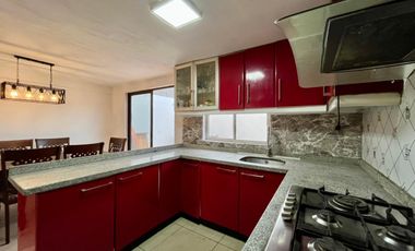 Venta De Casa En Av. Las Naciones, Maipú
