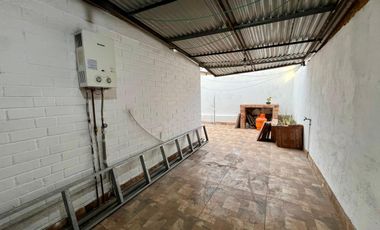Venta De Casa En Av. Las Naciones, Maipú