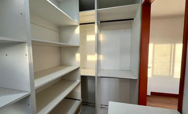 Venta De Casa En Av. Las Naciones, Maipú