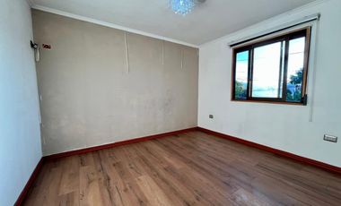 Venta De Casa En Av. Las Naciones, Maipú
