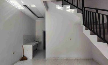 2,5Lantai Hunian Modern Minimalis di Jakarta Selatan under 1M