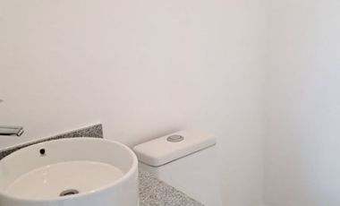 CONSULTORIO MÉDICO EN RENTA EN PISO 6 DE TORRE CELTARA