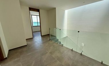 CASA EN RENTA ALTHEA SOLARES