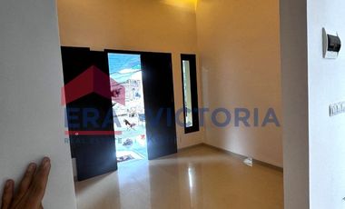 Ruko + Rumah Terletak di Pinggir Jalan Lokasi Strategis Bandung Kab Tulungagung