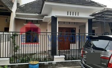 Rumah Siap Huni Dalam Perumahan Di Pusat Kota Kediri Dekat Stadion Brawijaya
