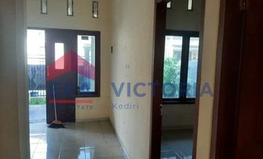 Rumah Siap Huni Dalam Perumahan Di Pusat Kota Kediri Dekat Stadion Brawijaya