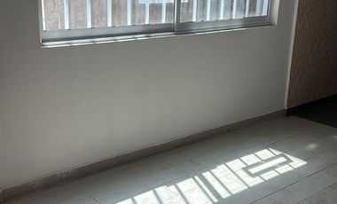 Renta de casa en Gabriel Pastor a menos de dos km de Plaza Cristal