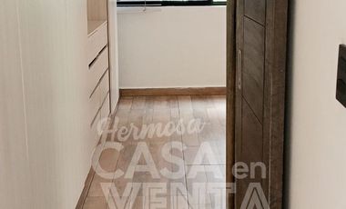 Vive en ABSOLUTA PRIVACIDAD Y SEGURIDAD, Casa en Venta REMODELADA LISTA PARA HABITAR.