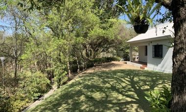 Quinta en Venta en Los Cavazos, Santiago N.L.- Camino al Zapatero