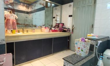 Rumah Mewah Ex Pejabat Cocok Untuk Rumah Kost Lokasi Rawa Belong Dekat Palmerah