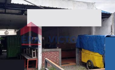 Rumah + Ruang Usaha Mojoroto Kota Kediri Pinggir Jalan Besar Dekat Dengan Klinik Kesehatan, Terminal dan Lingkungan Sekolah