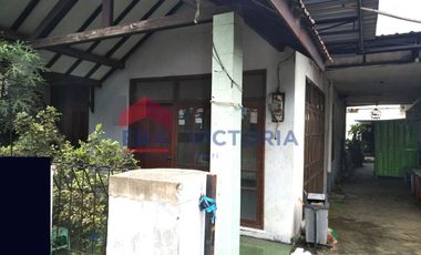 Rumah + Ruang Usaha Mojoroto Kota Kediri Pinggir Jalan Besar Dekat Dengan Klinik Kesehatan, Terminal dan Lingkungan Sekolah