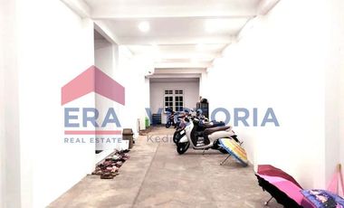 Rumah Kos + Rumah Huni di Kepanjenkidul Blitar Bagus Terawat 900m dari Kampus 3 UM 400m dari Masjid Agung Kos Aktif dan Terisi