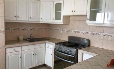 CASA EN RENTA EN VISTA HERMOSA CUERNAVACA ZONA DORADA