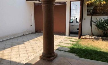 CASA EN RENTA EN VISTA HERMOSA CUERNAVACA ZONA DORADA