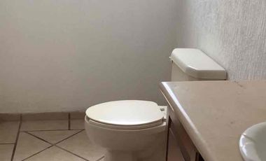 CASA EN RENTA EN VISTA HERMOSA CUERNAVACA ZONA DORADA