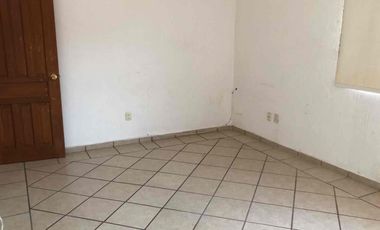 CASA EN RENTA EN VISTA HERMOSA CUERNAVACA ZONA DORADA