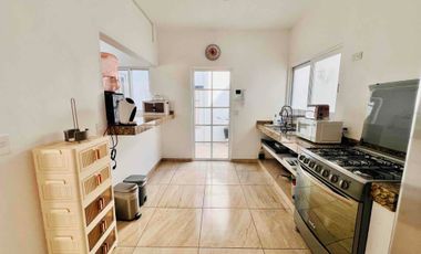 CASA EN RENTA AMUEBLADA CON ALBERCA PROPIA EN TEMIXCO