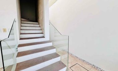 CASA EN RENTA AMUEBLADA CON ALBERCA PROPIA EN TEMIXCO