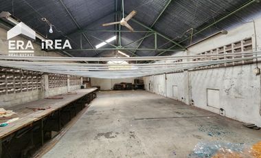 RUMAH DAN RUANG USAHA DIJUAL DI SOLO DEKAT KAMPUS UNIBA