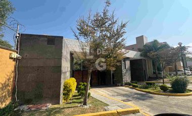 Venta casa en Lomas de Bellavista
