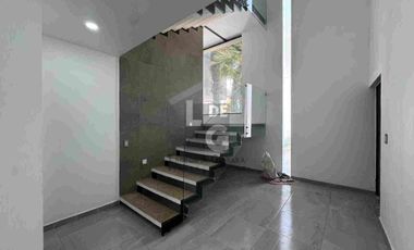 Venta casa en Lomas de Bellavista