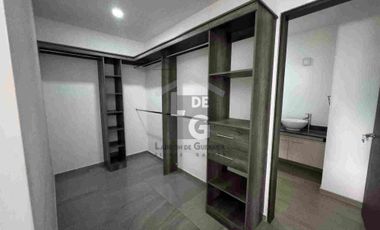 Venta casa en Lomas de Bellavista