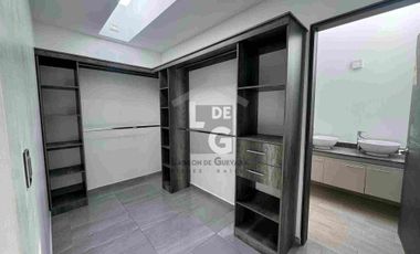 Venta casa en Lomas de Bellavista