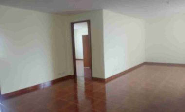 Vendo hermoso departamento iluminado cerca al parque central de Calderón