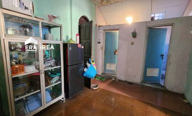 DIJUAL MURAH RUMAH + TOKO DEKAT BATIK KERIS DAN KONIMEX SOLO